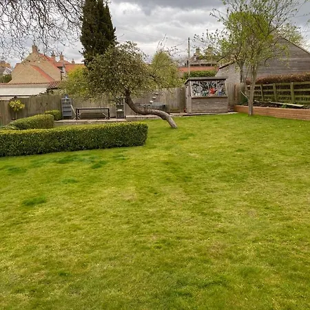 The Grange Oda ve Kahvaltı Thornton Dale